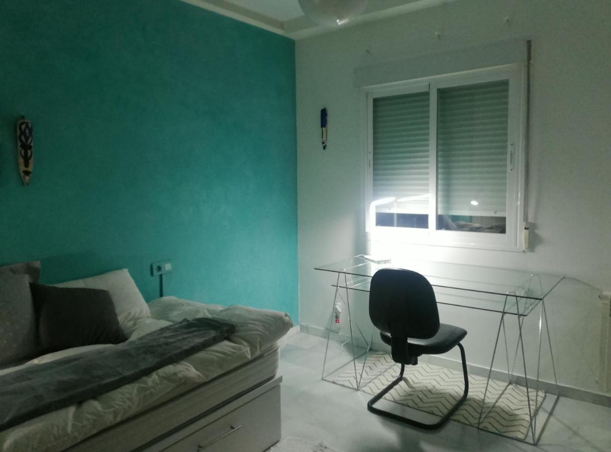 Comfortable Single Bluing Room B&B Granada Exteriér fotografie